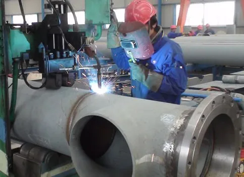 Install pipe tee