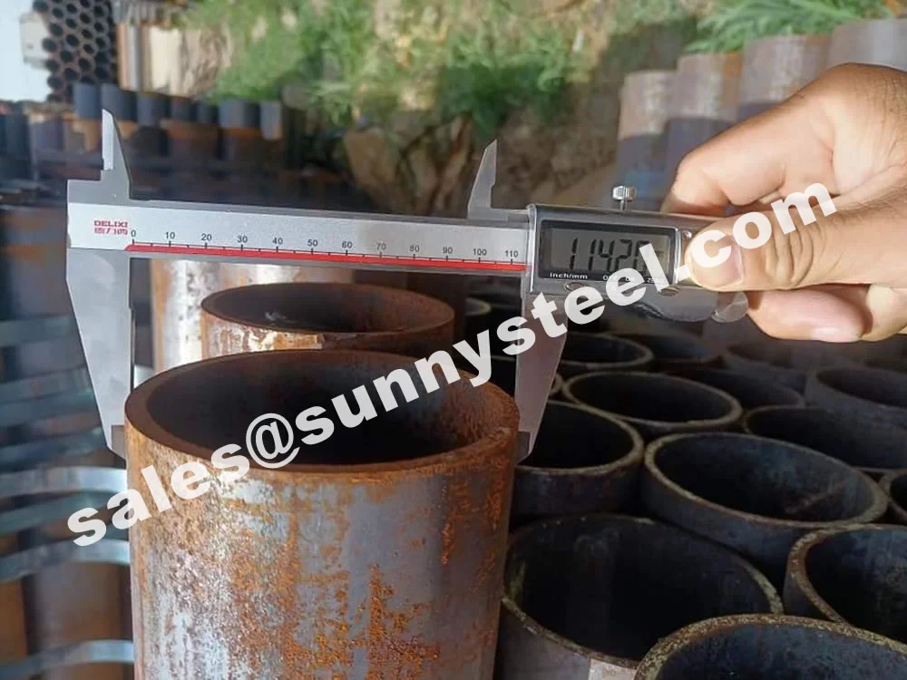 ASTM A106 Seamless Pipes