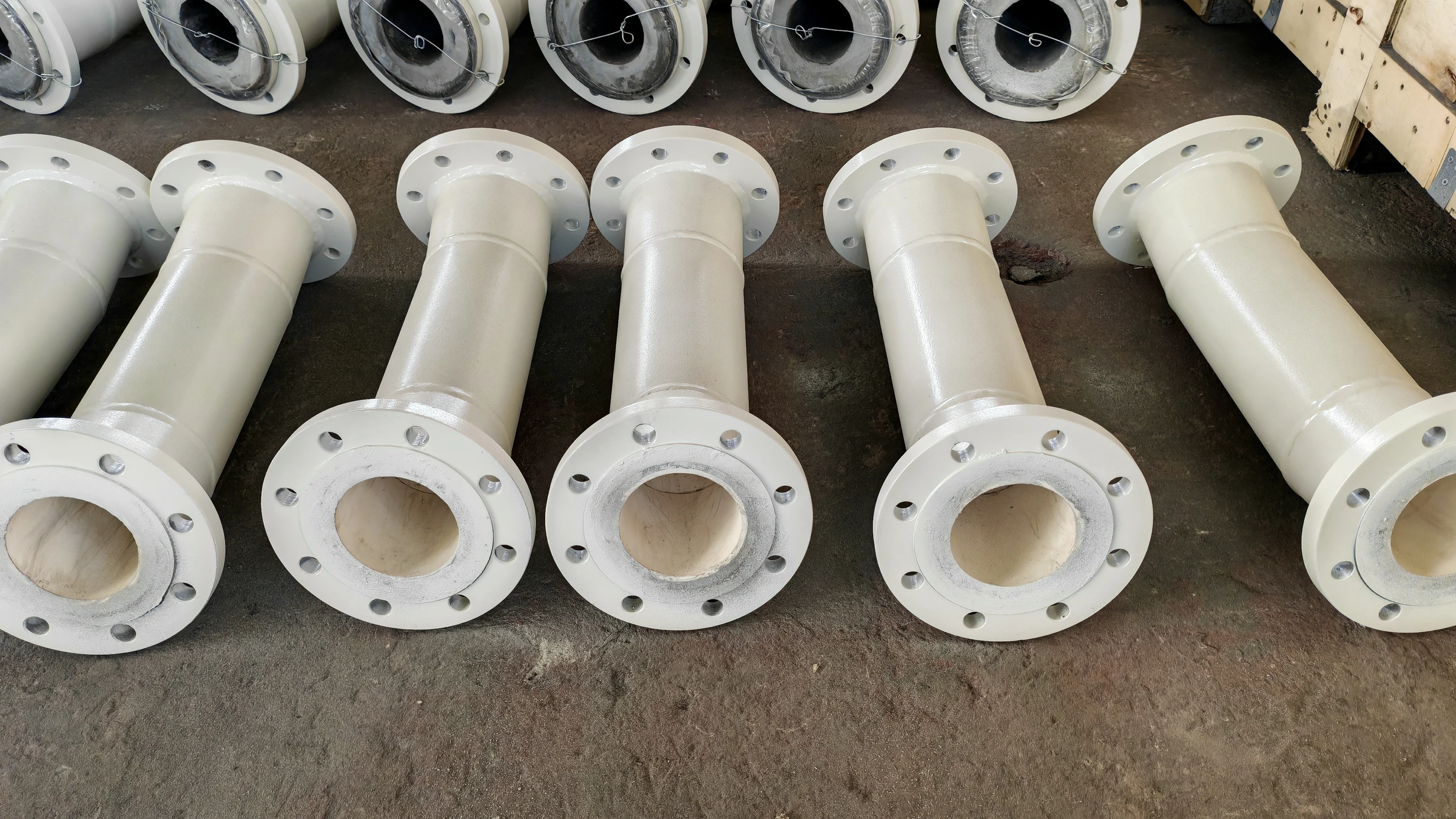 Ceramic Sleeve Lined Bent Pipe