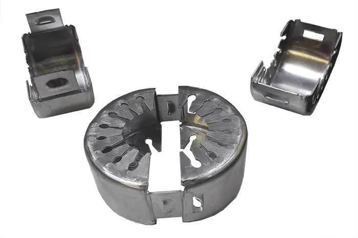 Clip-on round tube support on finned tube