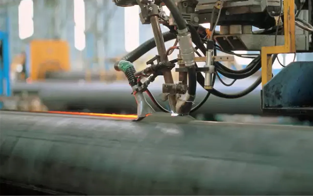 EFW Pipe Manufacturing Process