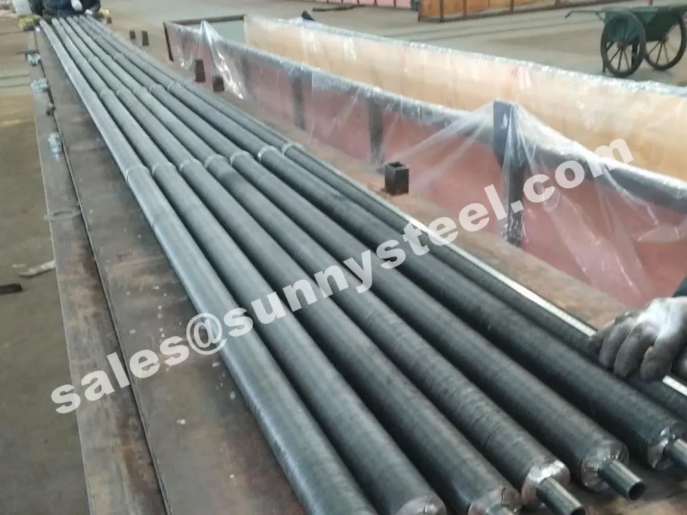 Finned tube support collar installed on finned tubes in heat exchanger