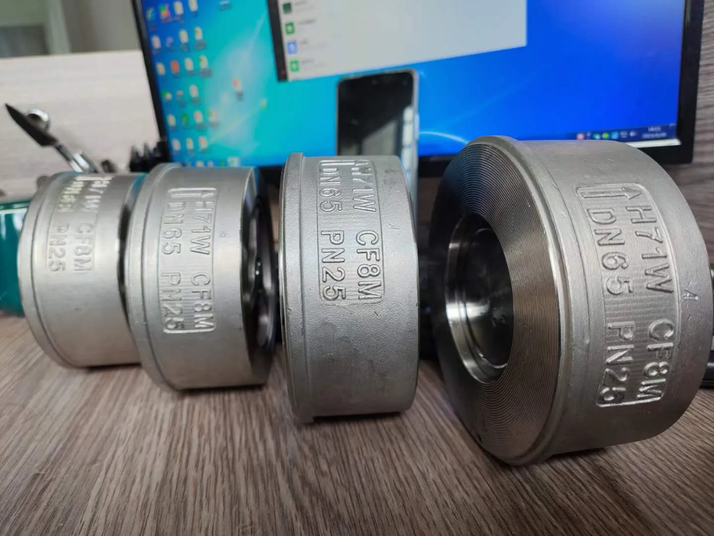 What is honed tube?