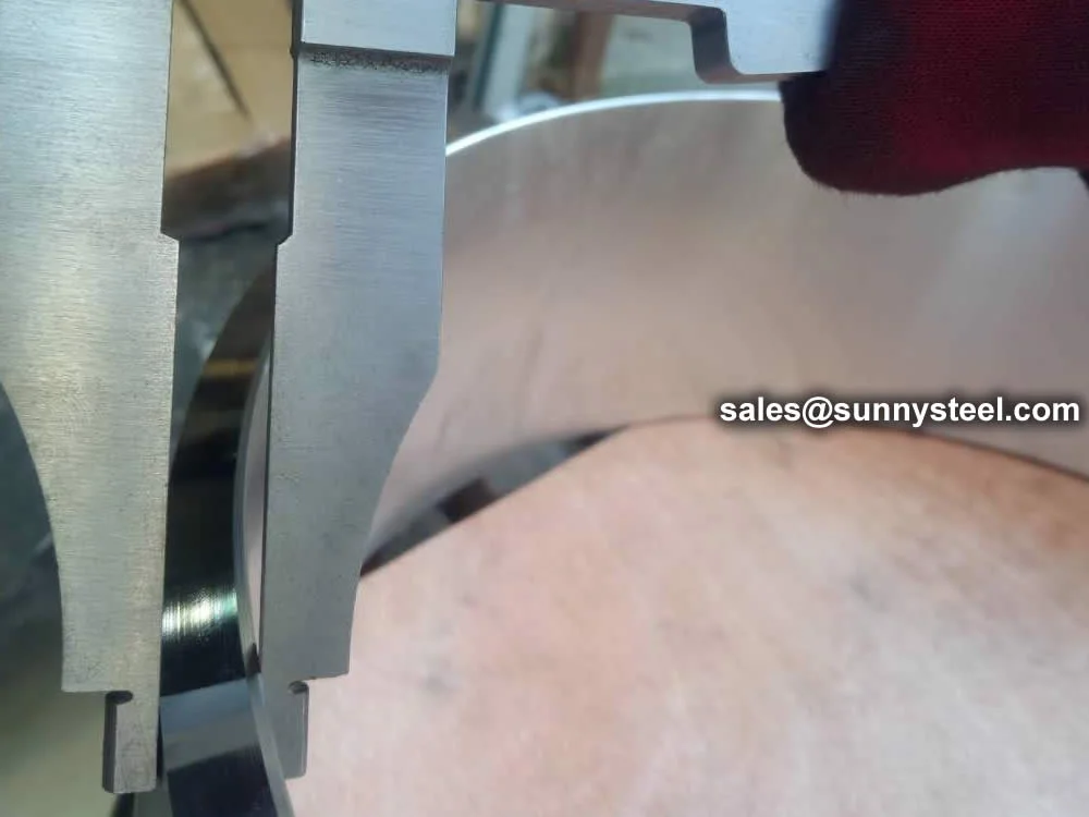 Weld Neck Collar